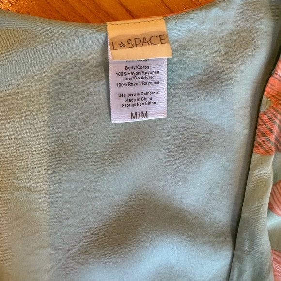 LSPACE Goa wrap dress in bungalow palm - Picture 3 of 4